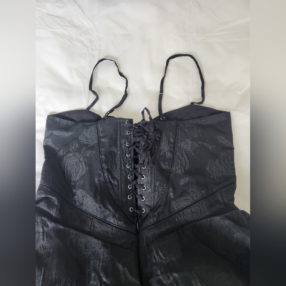 Black Floral Lace House of CB 'Serenita'- XL - Picture 10 of 14